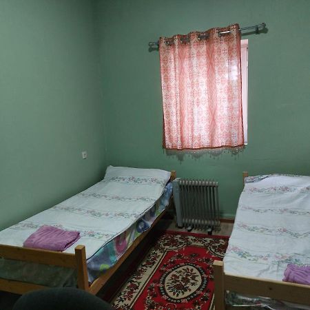 Hotel Konok Center Oš Exteriér fotografie