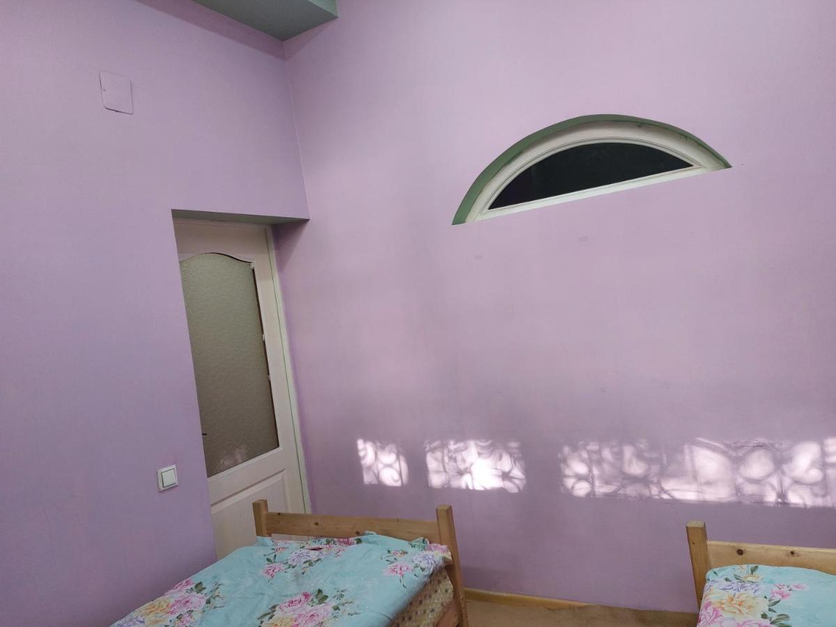 Hotel Konok Center Oš Exteriér fotografie
