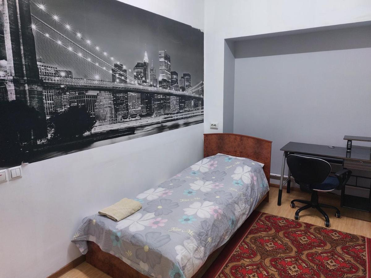 Hotel Konok Center Oš Exteriér fotografie