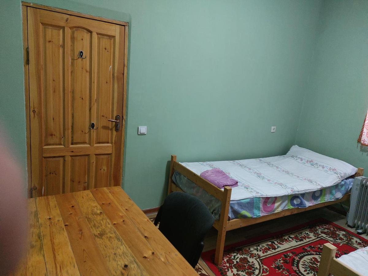 Hotel Konok Center Oš Exteriér fotografie